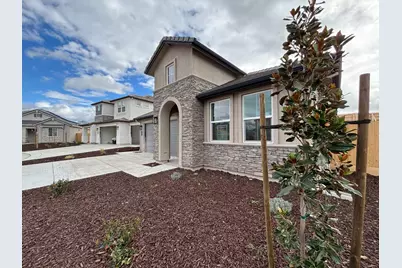 899 Sienna Ct, Hollister, CA 95023 - Photo 2