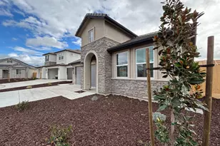 899 Sienna Ct, Hollister, CA 95023 - Photo 2