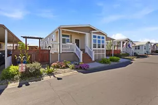 500 West 10th St 112, Gilroy, CA 95020 - Photo 2