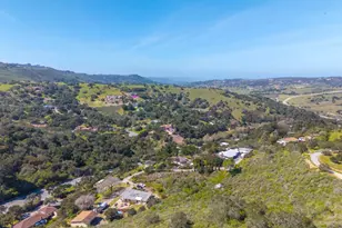 77 Laureles Grade, Salinas, CA 93908 - Photo 22