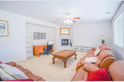 Desert View Pl, Bakersfield, CA 93311 - Photo 12