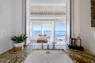 9 Rockview Dr, Santa Cruz, CA 95062 - Photo 42