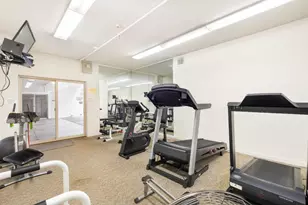 576 W Parr Ave 1, Los Gatos, CA 95032 - Photo 42