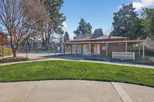 2755 Country Dr 136, Fremont, CA 94536 - Photo 24