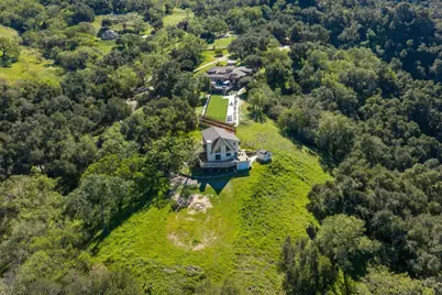20510 Cachagua Rd, Carmel Valley, CA 93924 - Photo 32