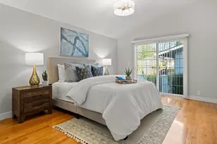 14355 La Rinconada Dr, Los Gatos, CA 95032 - Photo 18