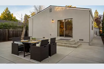 14355 La Rinconada Dr, Los Gatos, CA 95032 - Photo 40