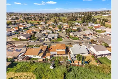 6245 Pantano Dr, Sacramento, CA 95824 - Photo 30