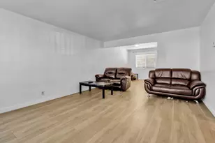 6245 Pantano Dr, Sacramento, CA 95824 - Photo 4