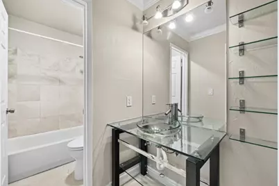 8 Commodore Dr C457, Emeryville, CA 94608 - Photo 20