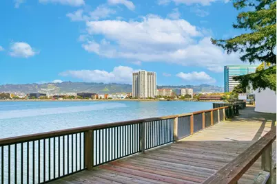 8 Commodore Dr C457, Emeryville, CA 94608 - Photo 38