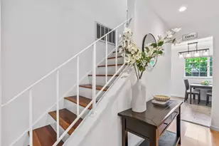 2456 Kenoga Dr, San Jose, CA 95121 - Photo 4