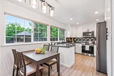 2456 Kenoga Dr, San Jose, CA 95121 - Photo 6