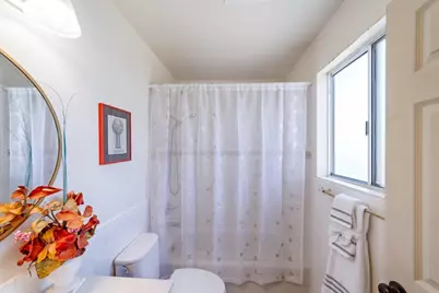 816 7th Ave, Oakland, CA 94606 - Photo 38