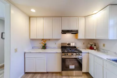 816 7th Ave, Oakland, CA 94606 - Photo 8