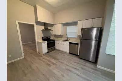 128 N 7th St, San Jose, CA 95112 - Photo 8