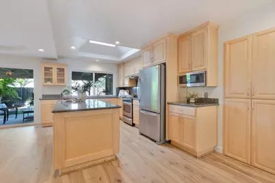 831 Colleen Dr, San Jose, CA 95123 - Photo 16