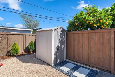 3817 Martin Dr, San Mateo, CA 94403 - Photo 46