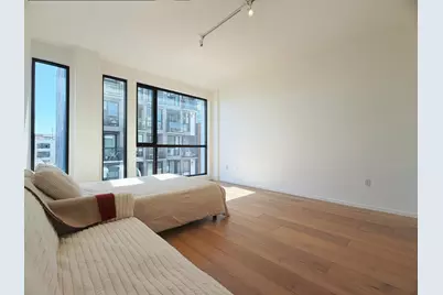 Bush St, San Francisco, CA 94109 - Photo 2