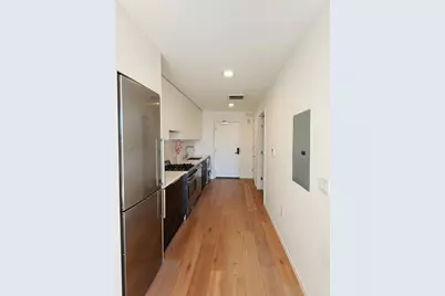 Bush St, San Francisco, CA 94109 - Photo 4