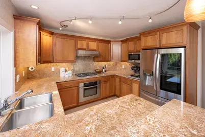 716 Newport Cir, Redwood City, CA 94065 - Photo 30