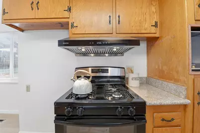 2767 Winchester Dr, Hayward, CA 94541 - Photo 16