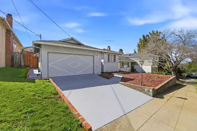2767 Winchester Dr, Hayward, CA 94541 - Photo 2