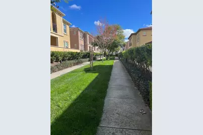 554 Dovecote Ln 2, Livermore, CA 94551 - Photo 52
