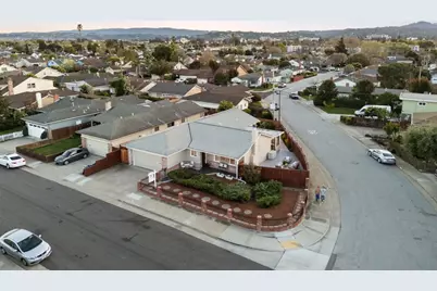 239 Prague St, San Mateo, CA 94401 - Photo 70