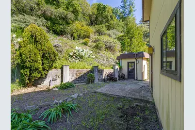 2004 Ocean Street Ext, Santa Cruz, CA 95060 - Photo 10