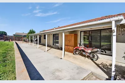 913 Ridgemark Dr, Hollister, CA 95023 - Photo 46