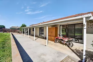 913 Ridgemark Dr, Hollister, CA 95023 - Photo 46