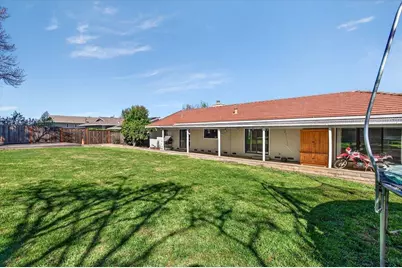 913 Ridgemark Dr, Hollister, CA 95023 - Photo 44