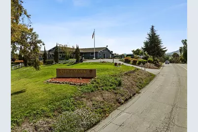 913 Ridgemark Dr, Hollister, CA 95023 - Photo 62