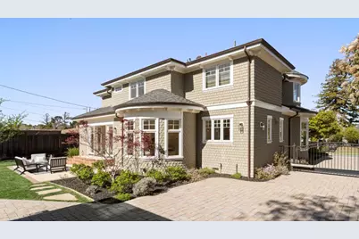 1425 Benito Ave, Burlingame, CA 94010 - Photo 72