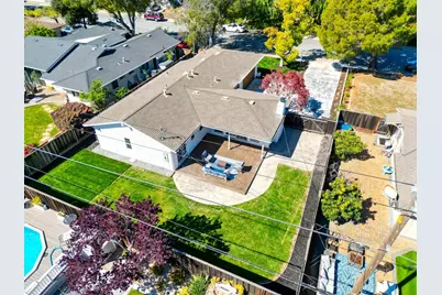 1172 Longfellow Ave, Campbell, CA 95008 - Photo 56