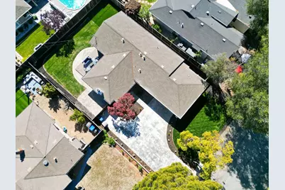 1172 Longfellow Ave, Campbell, CA 95008 - Photo 50