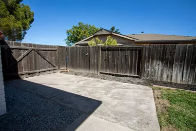1172 Longfellow Ave, Campbell, CA 95008 - Photo 46
