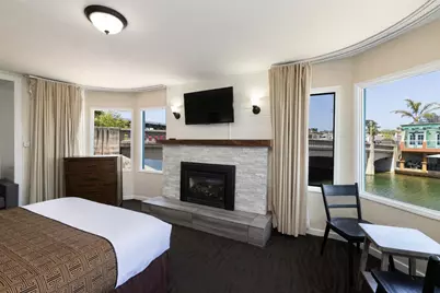 1500 Wharf Rd 12, Capitola, CA 95010 - Photo 8