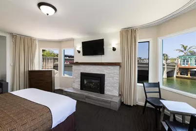 1500 Wharf Rd, Capitola, CA 95010 - Photo 6