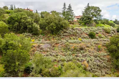 27388 Sherlock Ct, Los Altos, CA 94022 - Photo 4