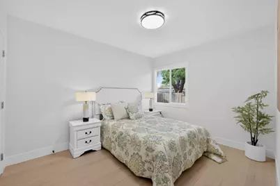 1150 Sevier Ave, Menlo Park, CA 94025 - Photo 12