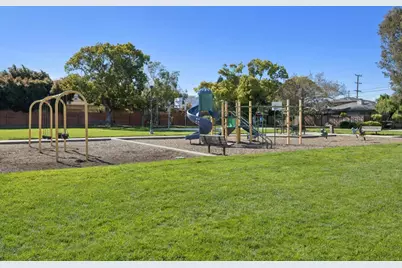 240 Briar Ln, San Mateo, CA 94403 - Photo 48