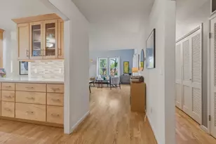 221 N Rengstorff Ave 1, Mountain View, CA 94043 - Photo 8