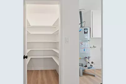 1941 Memorial Dr, Hollister, CA 95023 - Photo 18