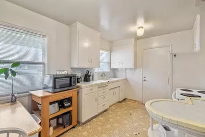 601 N 17th St, San Jose, CA 95112 - Photo 18