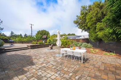 17074 Bohlman Rd, Saratoga, CA 95070 - Photo 26