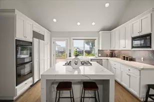 17074 Bohlman Rd, Saratoga, CA 95070 - Photo 8
