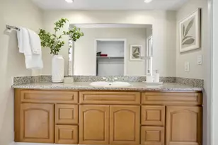 13367 Kahala Ct, Saratoga, CA 95070 - Photo 14