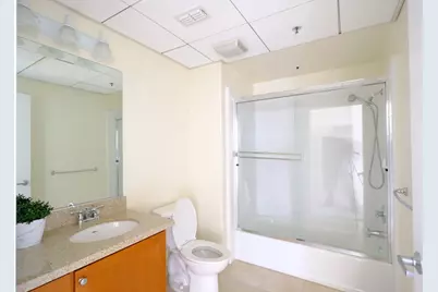 423 7th St 901, Oakland, CA 94607 - Photo 12